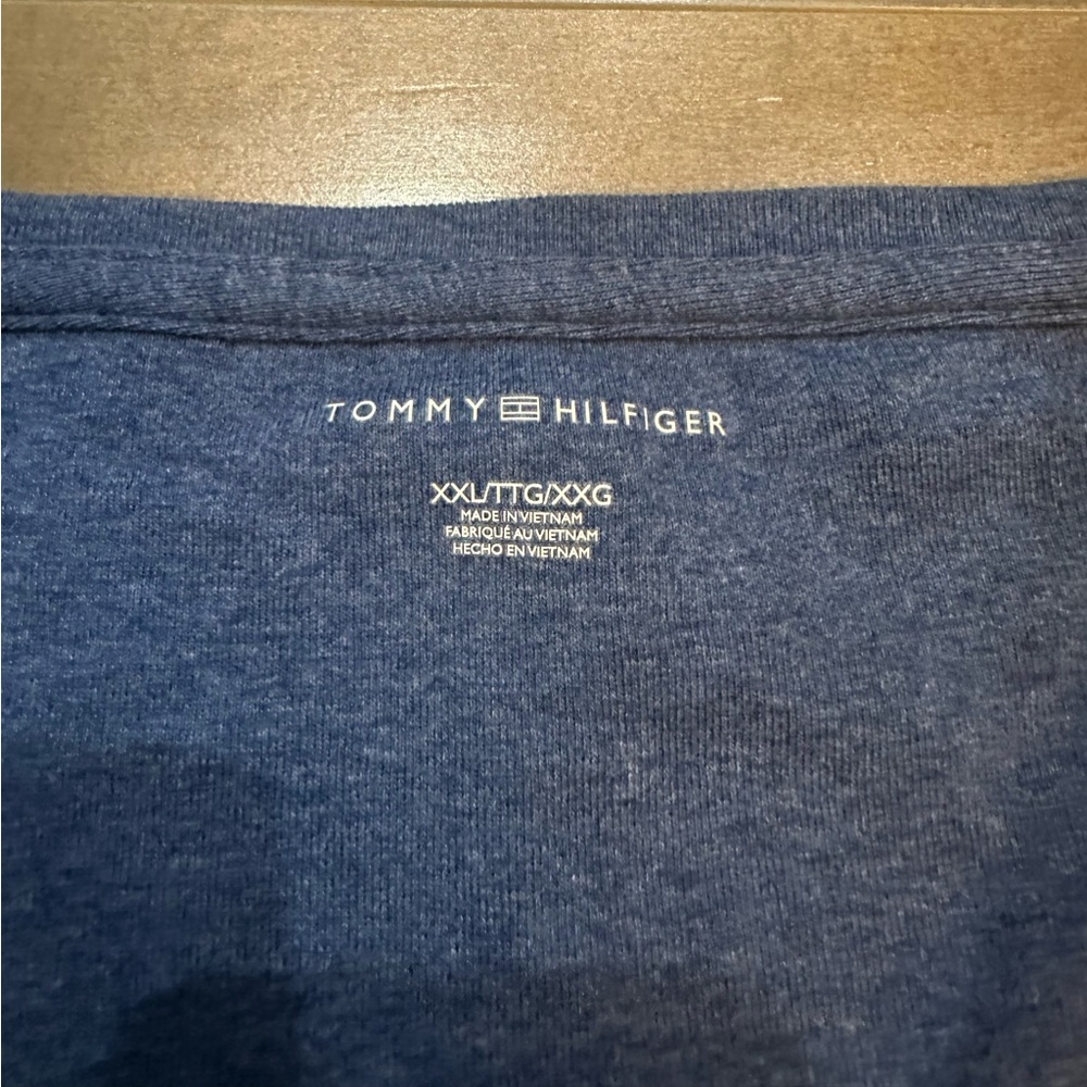 Tommy Hilfiger women’s set - Picture 3 of 8